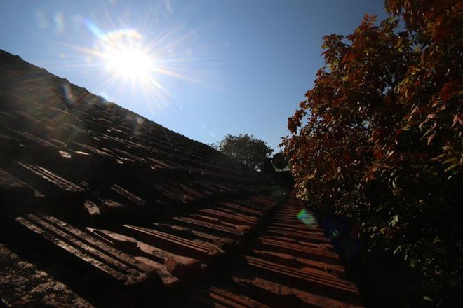 Tây Bắc Bộ và vùng núi Trung Bộ nắng nóng, có nơi 38 độ C ảnh 1