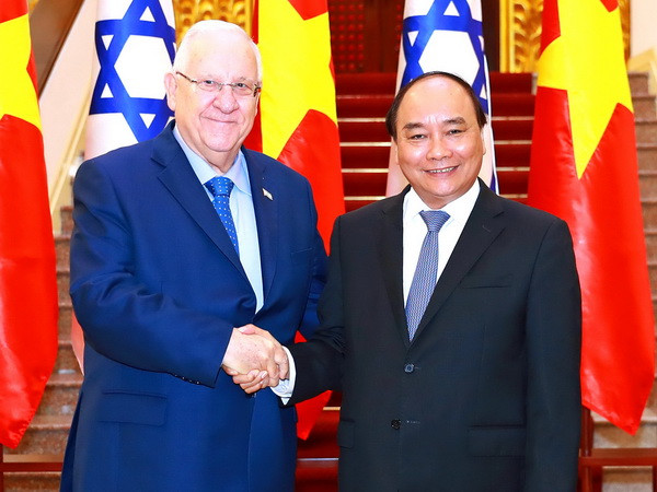 Thủ tướng Nguyễn Xuân Phúc tiếp Tổng thống Israel Ruvi Rivlin ảnh 1