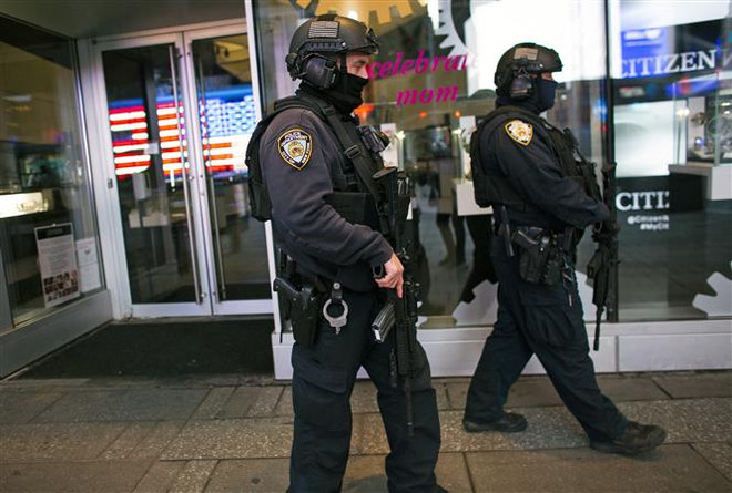 Mỹ: Xả súng tại bang California, ít nhất 2 người thiệt mạng ảnh 1