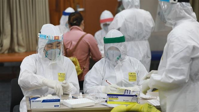 Quân đội triển khai trung tâm xét nghiệm dã chiến tại Bắc Giang ảnh 1