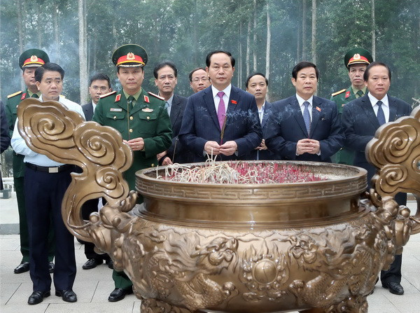 Chủ tịch nước Trần Đại Quang dâng hương tại Khu di tích K9 ảnh 1