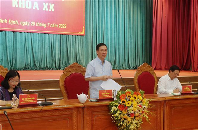 Ủy viên Bộ Chính trị, Thường trực Ban Bí thư Trung ương Đảng Võ Văn Thưởng phát biểu tại buổi làm việc. (Ảnh: Kha Phạm/TTXVN) Thường trực Ban Bí thư Võ Văn Thưởng làm việc tại tỉnh Bình Định ảnh 1