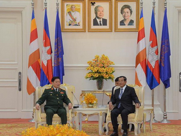 Hợp tác quốc phòng luôn là trụ cột trong quan hệ Việt Nam-Campuchia ảnh 2