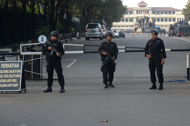 Cảnh sát Indonesia phá vỡ âm mưu đánh bom tại một trường đại học ảnh 1