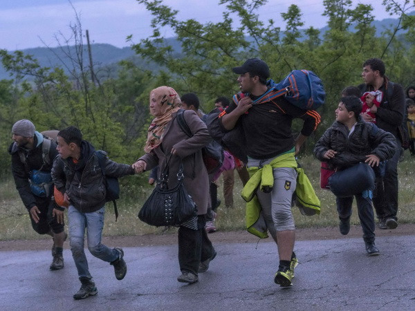 Đức yêu cầu xác minh lại 100.000 quyết định cấp phép tị nạn ảnh 1