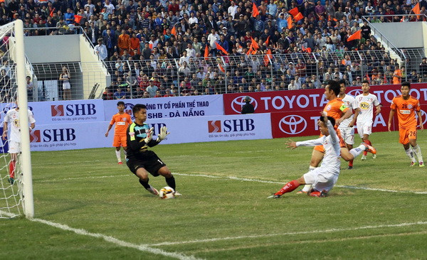 Khai sân mới, SHB Đà Nẵng thắng tối thiểu trước Hoàng Anh Gia Lai ảnh 1