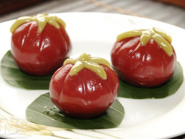 Tết thưởng thức bánh gấc để nhận may mắn, tài lộc ảnh 1