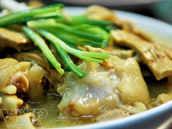 Kỹ năng để nấu ngon món canh măng cổ truyền ngày Tết ảnh 1