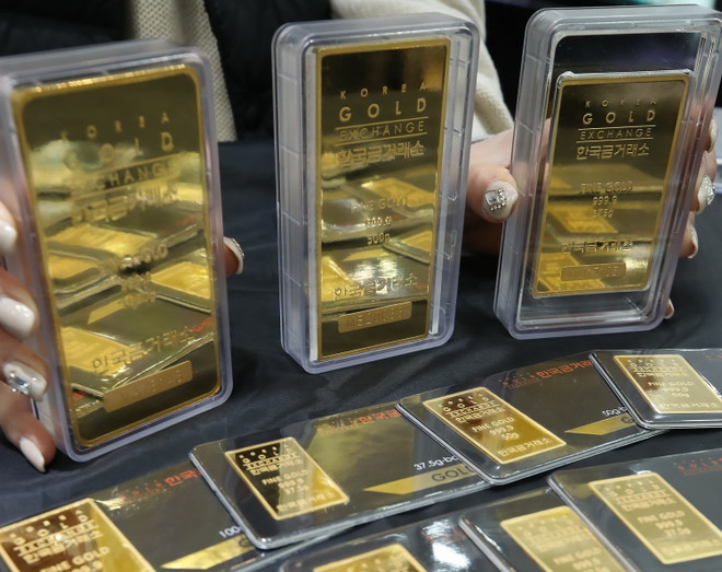 Giá vàng lập đỉnh mới: Kênh đầu tư có còn hấp dẫn? ảnh 2