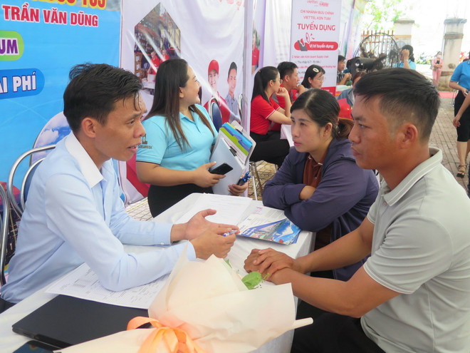 ttxvn_tu van viec lam.jpg