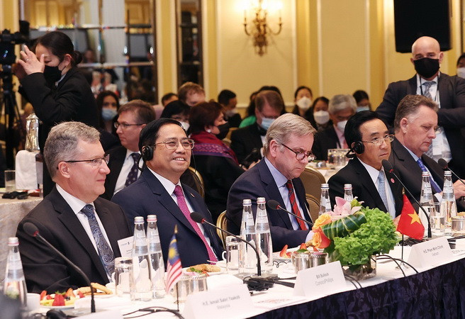 Lãnh đạo các nước ASEAN gặp gỡ đại diện lãnh đạo, doanh nghiệp Hoa Kỳ ảnh 1