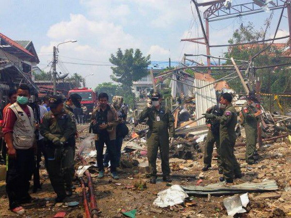 Bom từ Thế chiến phát nổ, hơn 20 người thương vong ảnh 1