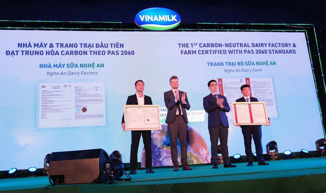 Vinamilk làm gì để có mô hình trang trại sinh thái, trung hòa carbon? ảnh 1