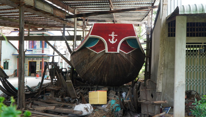 Nhiều ghe gỗ trọng tải lớn ở Đồng Tháp chờ tiêu thụ suốt 10 năm qua ảnh 2