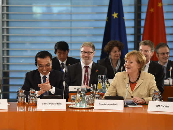 Đức-Trung Quốc ký kết 19 thỏa thuận hợp tác trị giá 2 tỷ euro ảnh 2