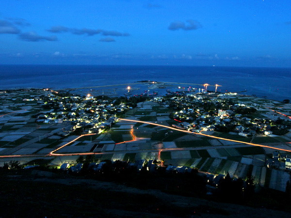 Nhiều cơ chế, chính sách hỗ trợ phát triển huyện đảo Lý Sơn ảnh 1