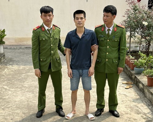 Thanh Hóa: Phá sòng bạc do đối tượng vừa ra tù cầm đầu ảnh 2