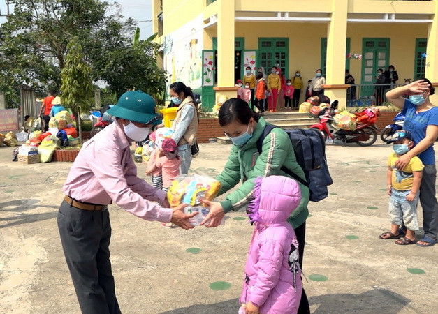 Hải Dương: Nhiều trường hợp F1 hết thời hạn cách ly, về nhà đón Tết ảnh 1