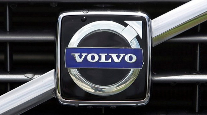 Logo của hãng xe Volvo. (Nguồn:AP) Các nhà sản xuất tạo ra công nghệ mới trên thị trường ôtô Việt Nam ảnh 2