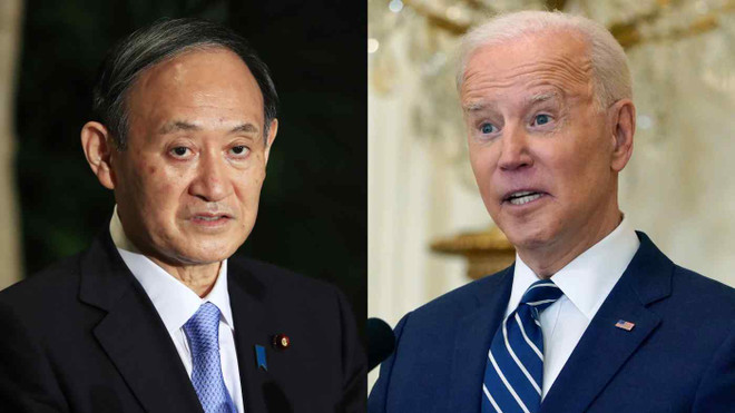 Thủ tướng Nhật Bản Suga Yoshihide (trái) và Tổng thống Joe Biden. (Nguồn: AP) Thủ tướng Nhật công du Mỹ: Dấu hiệu của 'thời kỳ trăng mật' mới ảnh 1
