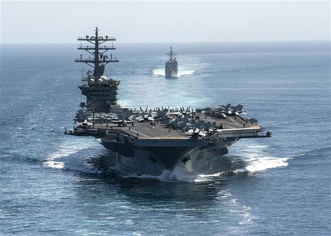 Tàu sân bay hạt nhân của Mỹ USS Nimitz cập cảng Hàn Quốc ảnh 1