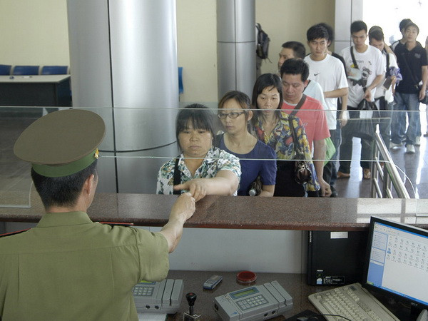 Một số thay đổi về Tờ khai Hải quan cho người xuất, nhập cảnh ảnh 1