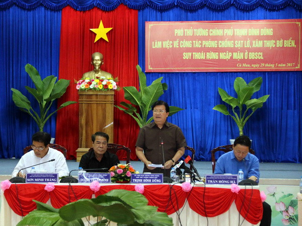 Bảo đảm tính mạng và tài sản người dân vùng sạt lở là ưu tiên hàng đầu ảnh 1