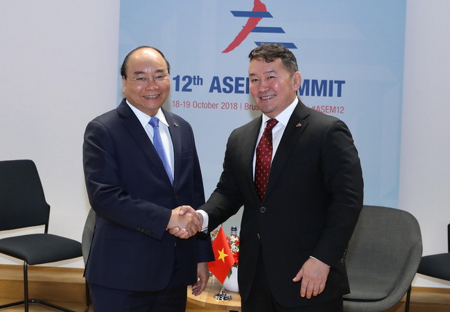 Thủ tướng tiếp xúc song phương nhân dịp Hội nghị Cấp cao ASEM12 ảnh 4