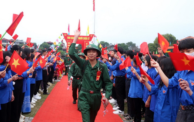 Các tỉnh biên giới ở Quân khu 2 hoàn thành chỉ tiêu tuyển quân 2023 ảnh 1