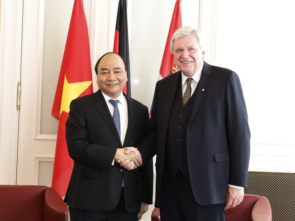 Thủ tướng Nguyễn Xuân Phúc gặp và làm việc với lãnh đạo bang Hessen ảnh 1