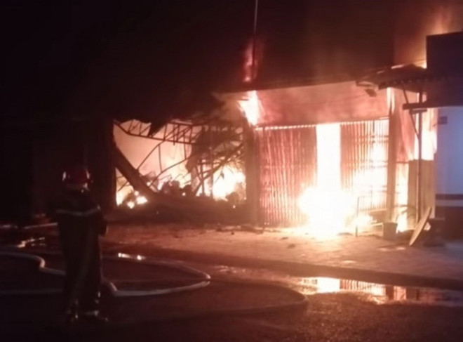 Cần Thơ: Cháy cửa hàng điện gia dụng làm hai trẻ em tử vong ảnh 1