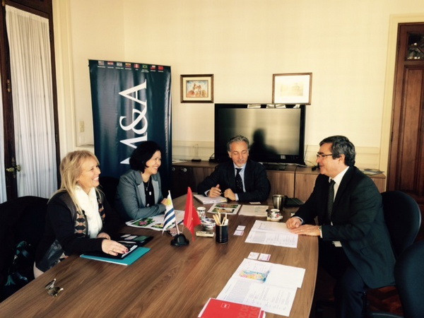 Việt Nam thúc đẩy hợp tác kinh tế, thương mại với Uruguay ảnh 1