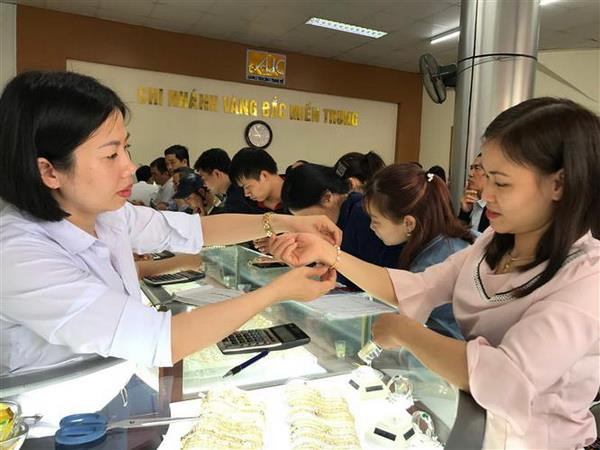 Vàng trong nước tuần qua: Không có giao dịch mang tính đột biến ảnh 1