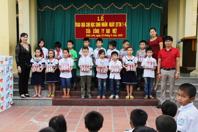 Pushmax trao hơn 13.000 phần quà nhân dịp Quốc tế thiếu nhi 1/6 ảnh 4