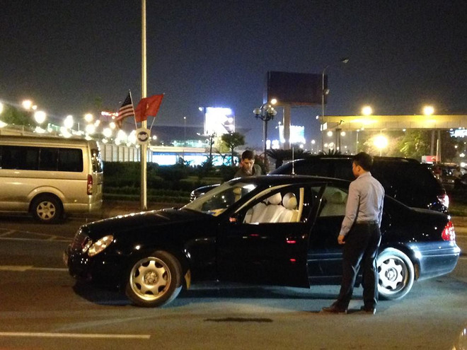 Chiếc Air Force One của Tổng thống Mỹ hạ cánh xuống sân bay Nội Bài ảnh 6