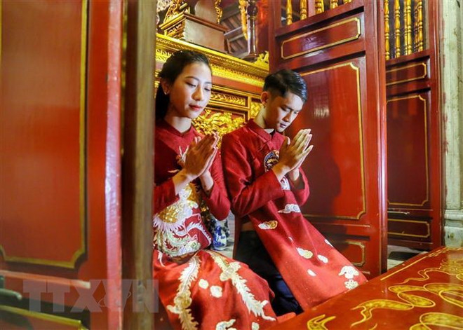 Hà Nội tiếp tục chống xa hoa, lãng phí, vụ lợi trong đám cưới ảnh 1