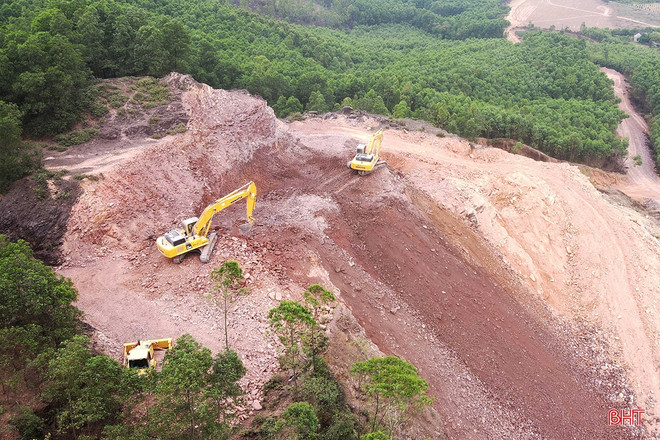 Hà Tĩnh bàn giao hơn 98% mặt bằng dự án Cao tốc Bắc-Nam ảnh 1