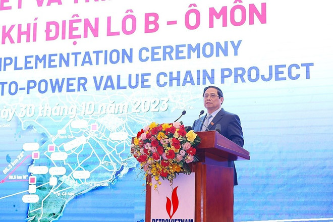 Thủ tướng Phạm Minh Chính phát biểu tại Lễ ký kết và triển khai chuỗi Dự án Khí-Điện Lô B-Ô Môn. (Ảnh: Dương Giang/TTXVN) Lễ ký kết Chuỗi Dự án Khí-Điện Lô B-Ô Môn quy mô gần 12 tỷ USD ảnh 3