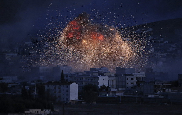 Mỹ bác tin không kích vị trí quân đội Syria ở Deir ez-Zor ảnh 1