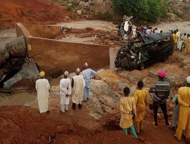 Nigeria: Tai nạn giao thông thảm khốc làm 21 người thiệt mạng ảnh 1