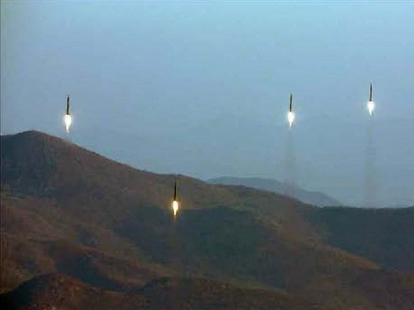 Giới chức Hàn Quốc và Mỹ cam kết sẽ cứng rắn với Triều Tiên ảnh 1