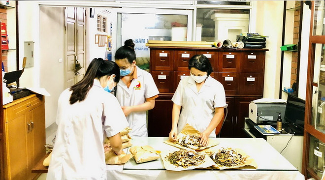 Xử lý thông tin phản ánh về khó khăn trong cấp phép hành nghề đông y ảnh 1