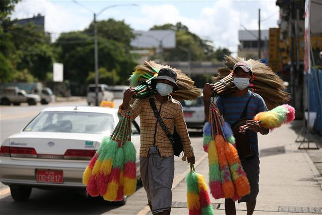 Malaysia kéo dài thêm 2 tuần lệnh phong tỏa một phần ở thủ đô ảnh 2