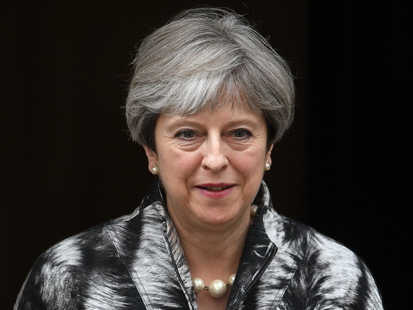 Thủ tướng Anh Theresa May. (Ảnh: EPA/TTXVN) Anh: Các bộ trưởng nội các họp kín với Công đảng về Brexit "mềm" ảnh 1