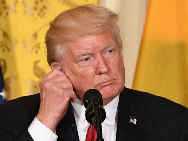 Tổng thống Mỹ Donald Trump. (Ảnh: AFP/TTXVN) Tổng thống Mỹ cân nhắc sa thải lãnh đạo cuộc điều tra nhằm vào Nga ảnh 1