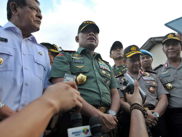Tư lệnh lực lượng quốc phòng Indonesia, Tướng Gatot Nurmantyo - thứ 2 bên trái. (Ảnh: EPA/TTXVN) Indonesia-Malaysia-Philippines sẽ tuần tra chung trên biển ảnh 1