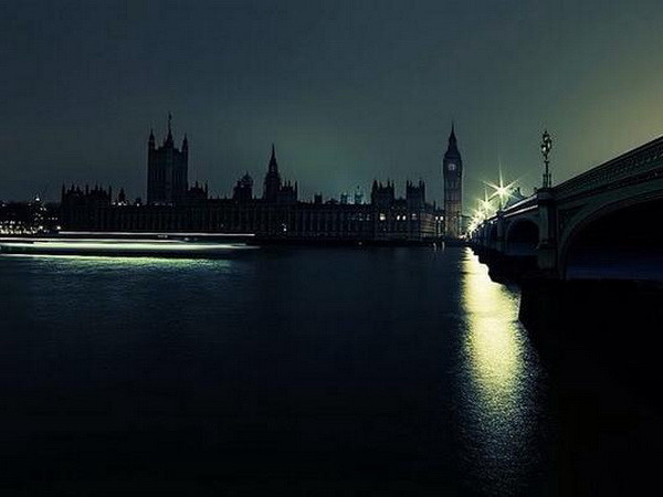 10 triệu người dân Anh tham gia ủng hộ Giờ Trái đất ảnh 1