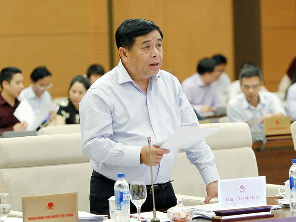 Ủy ban Thường vụ Quốc hội cho ý kiến về cơ cấu lại nền kinh tế ảnh 4