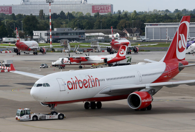 EU thông qua thương vụ easyJet mua một phần của Air Berlin ảnh 1