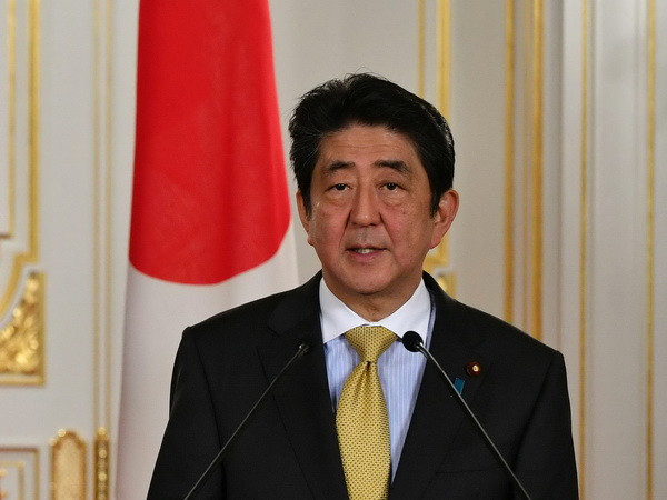 Thủ tướng Nhật Bản Shinzo Abe. (Ảnh: AFP/TTXVN) Nhật Bản hướng tới một hiệp định thương mại tự do với Anh ảnh 1
